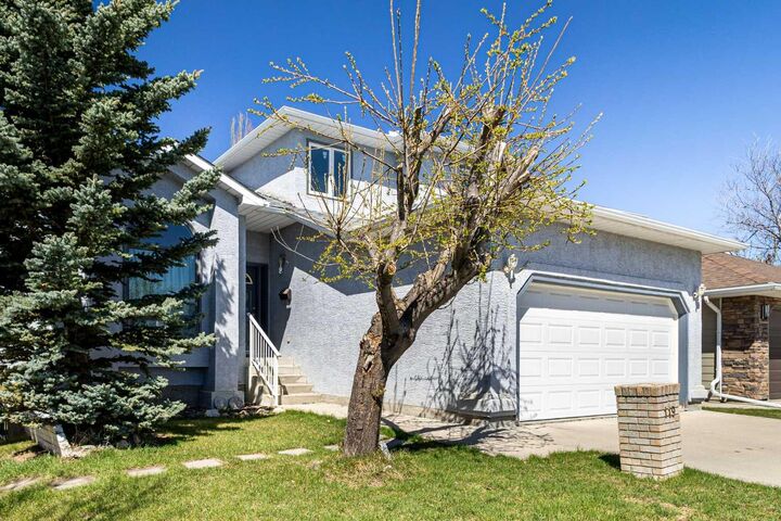 Property Photo:  119 Citadel Hills Place NW  AB T3G 3V5 