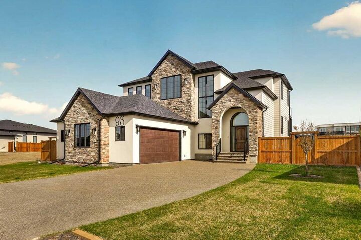 Property Photo:  93 Prairie Arbour Boulevard S  AB T1K 5W3 