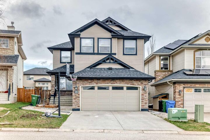 225 Kincora Heights NW — photo 1
