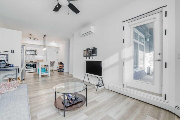 Property Photo:  3727 Sage Hill Drive NW 3113  AB T3R 1T7 