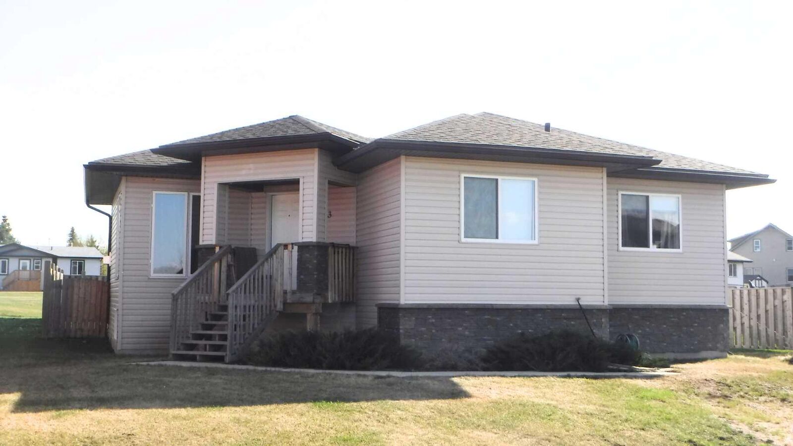 Property Photo:  5203 52B Avenue  AB T0H 3N0 