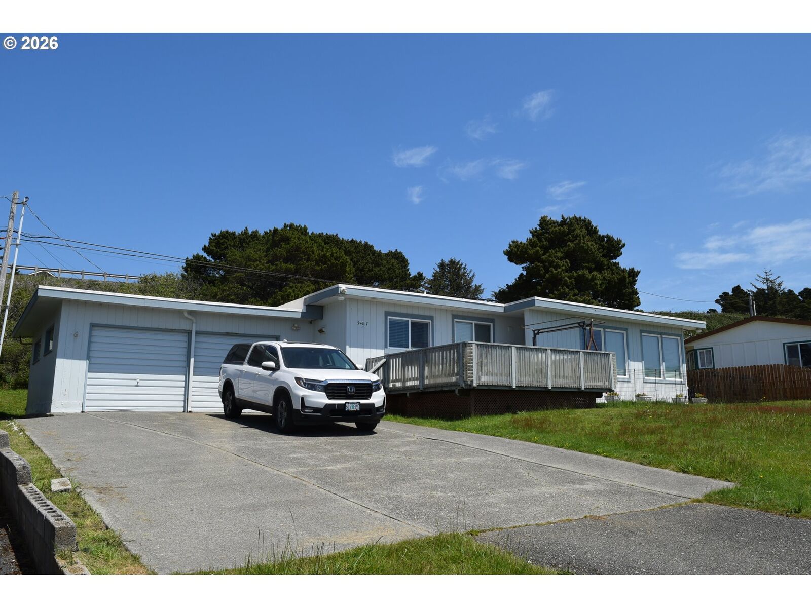 Property Photo:  94017 Doyle Point Rd  OR 97444 