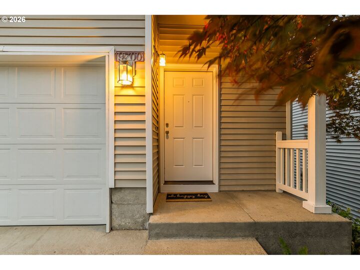 Property Photo: 9700 NE 26th Pl WA 98665