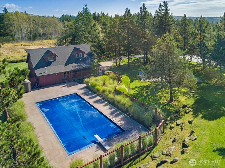 Property Photo: 164 Songbird Lane WA 98250