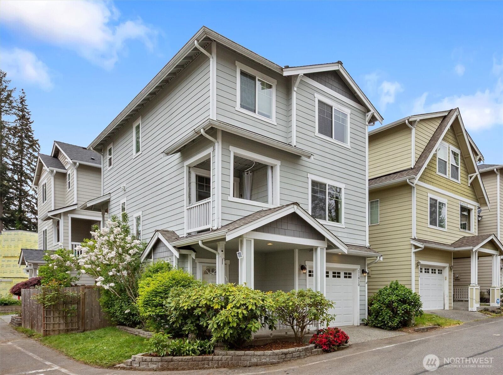 Property Photo: 11810 14th Avenue W 14 WA 98204