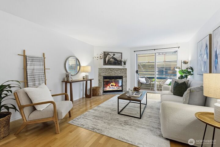 Property Photo:  6960  California Avenue SW A304  WA 98136 