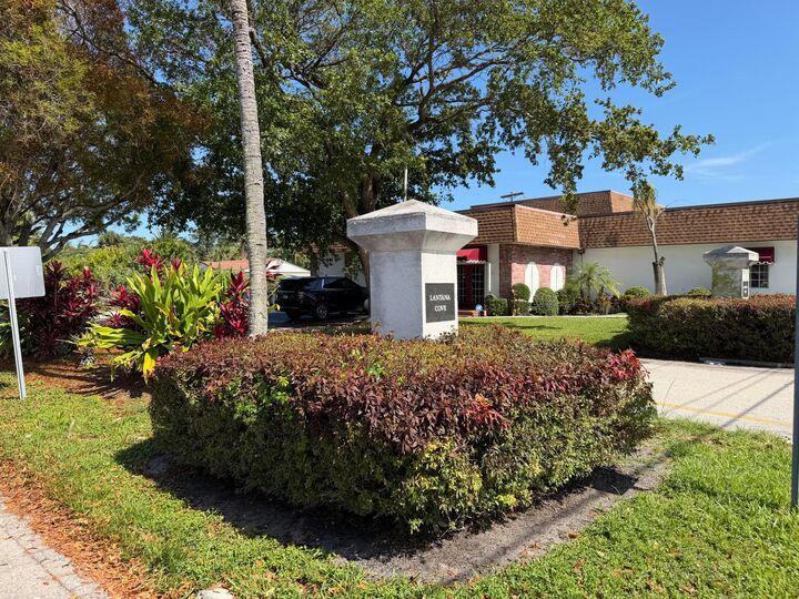 Property Photo:  112 Prospect Road  FL 33462 