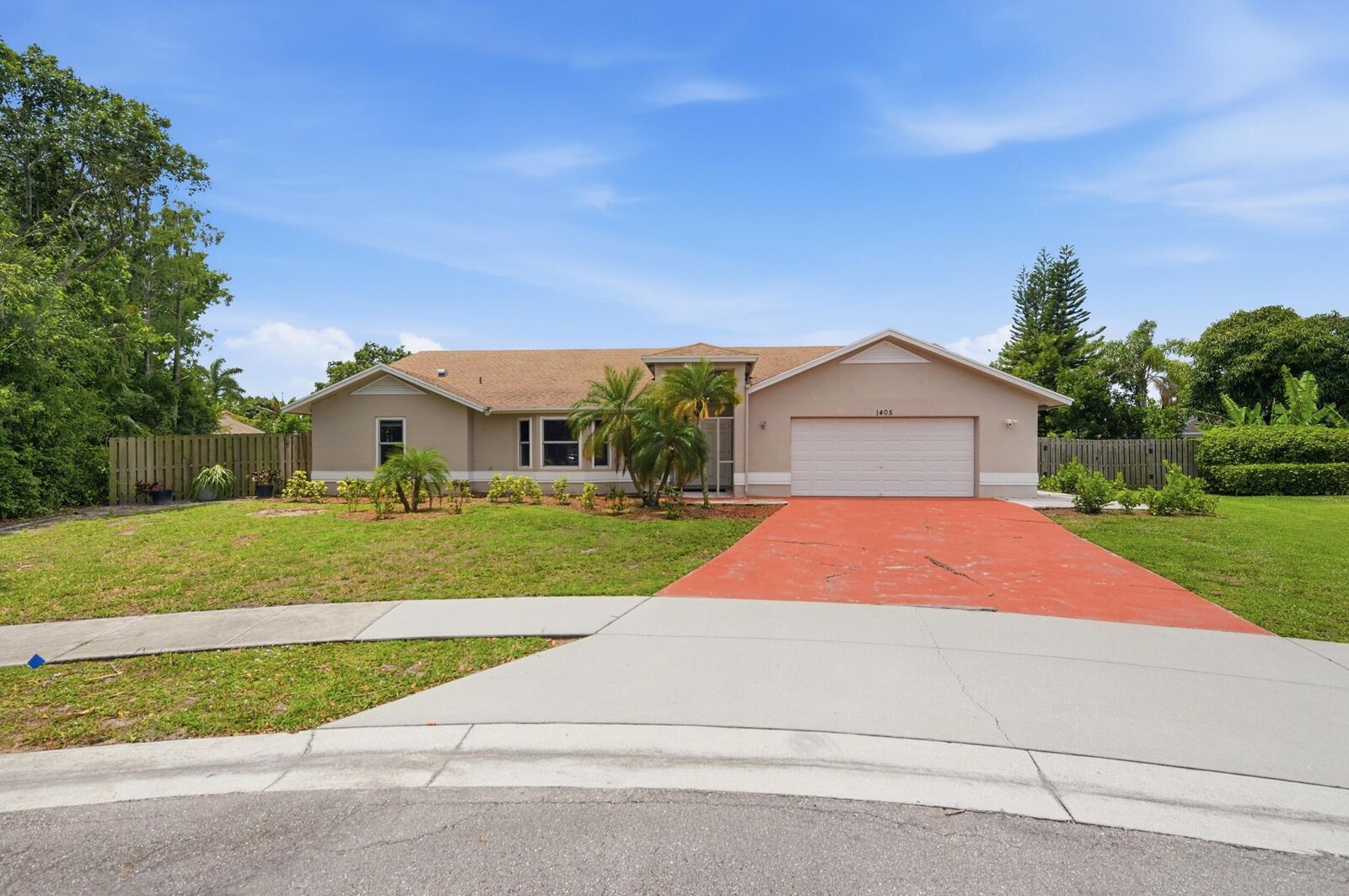 Property Photo: 1405 Chappard Court FL 33414