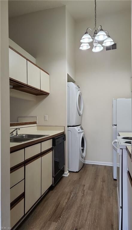 Property Photo: 3770-B Towne Point Rd VA 23703