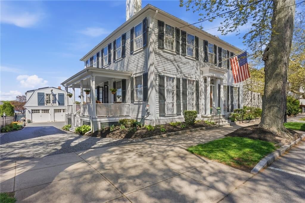 Property Photo:  693 Hope Street  RI 02809 