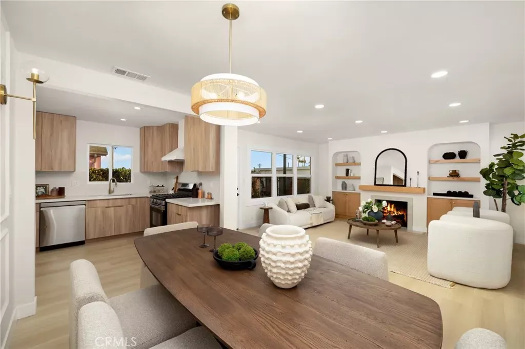 Property Photo:  2308 W 117th  CA 90250 