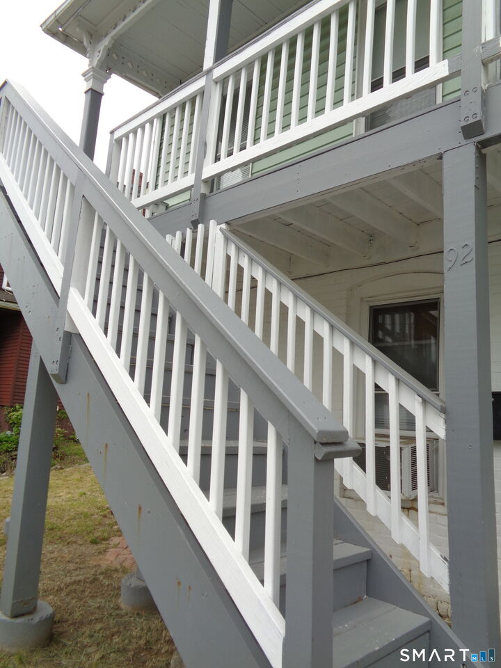 Property Photo:  92 Smith Street  CT 06418 