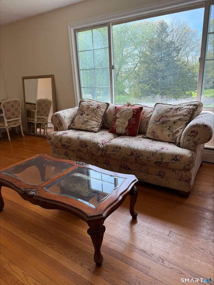 Property Photo:  397 Butternut Court  CT 06477 