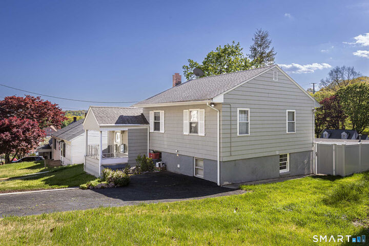 Property Photo: 42 Coppola Terrace CT 06418