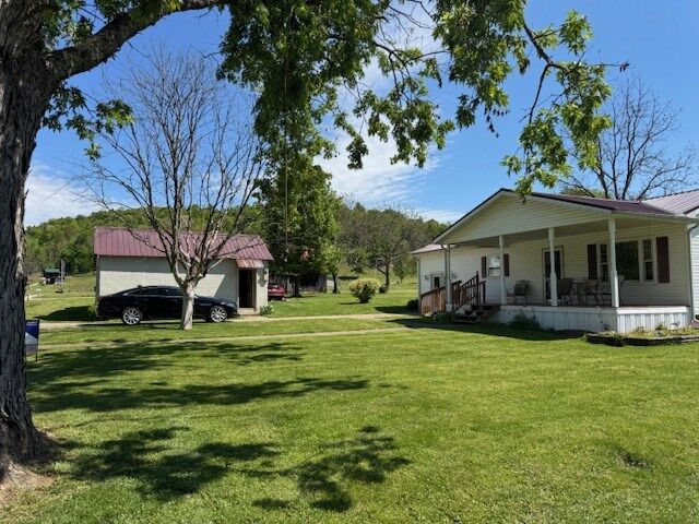 Property Photo: 1849 Peters Branch Road OH 45623