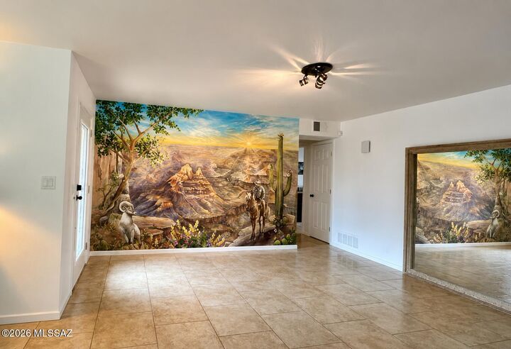 Property Photo: 4431 N Swan Road AZ 85718