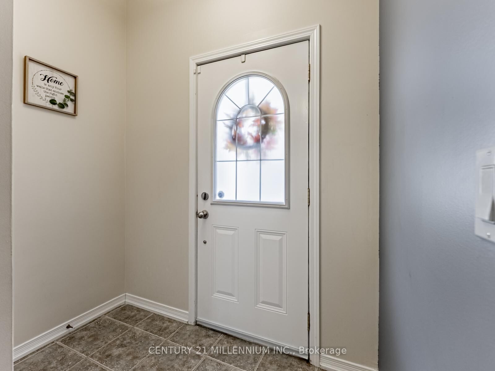 Property Photo:  111 Cedar Lake Crescent  ON L6Y 0R1 