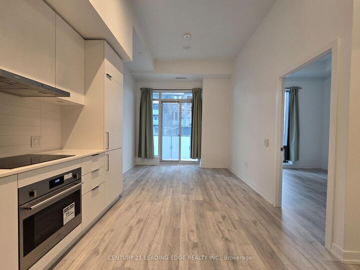 Property Photo: 7 Golden Lion Heights N908 ON M2M 0C1