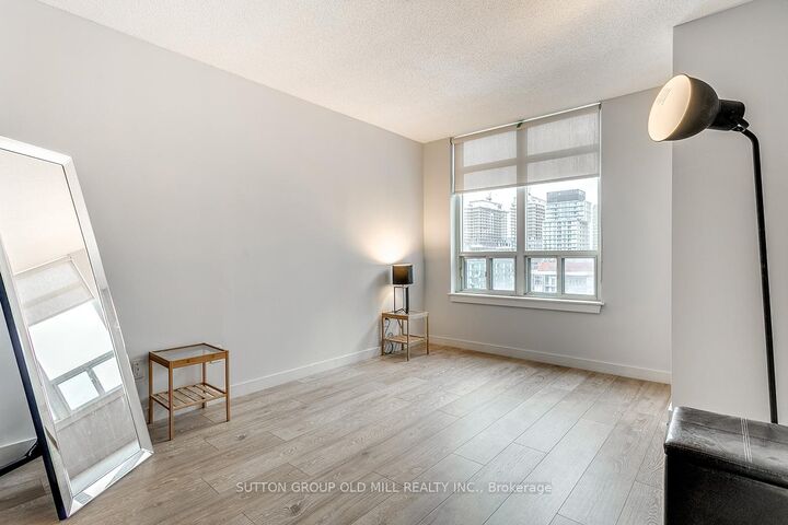 Property Photo: 255 Richmond Street E Ph2 ON M5A 4T7