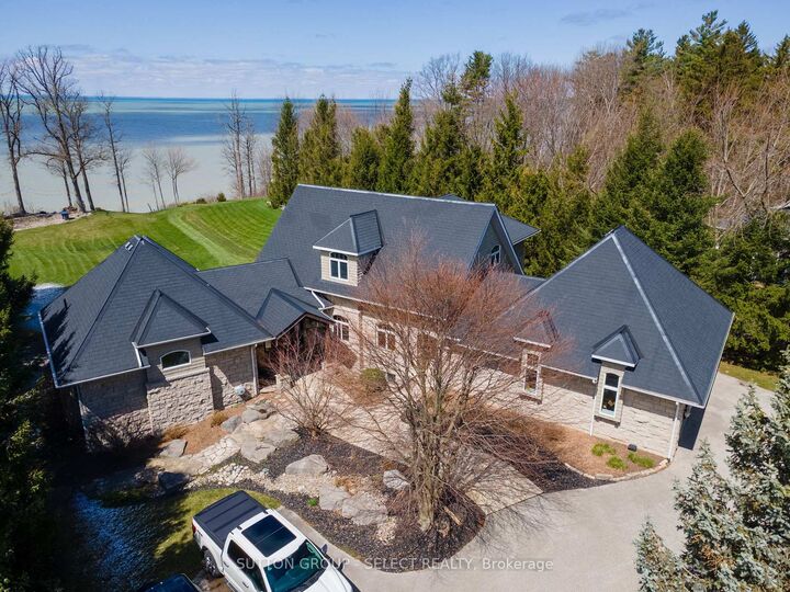 Property Photo: 4544 Lakeshore Road ON N0N 1J6