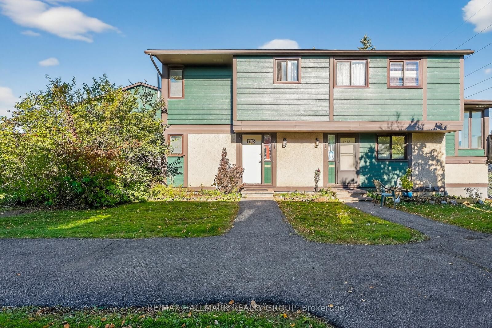 Property Photo: 1773 Meadowbrook Road 90 ON K1B 4W6