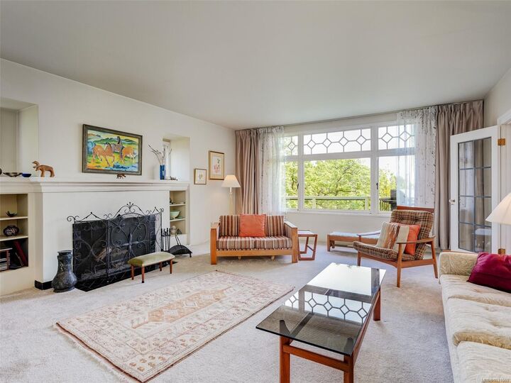 Property Photo:  1019 Terrace Ave  BC V8S 3V2 
