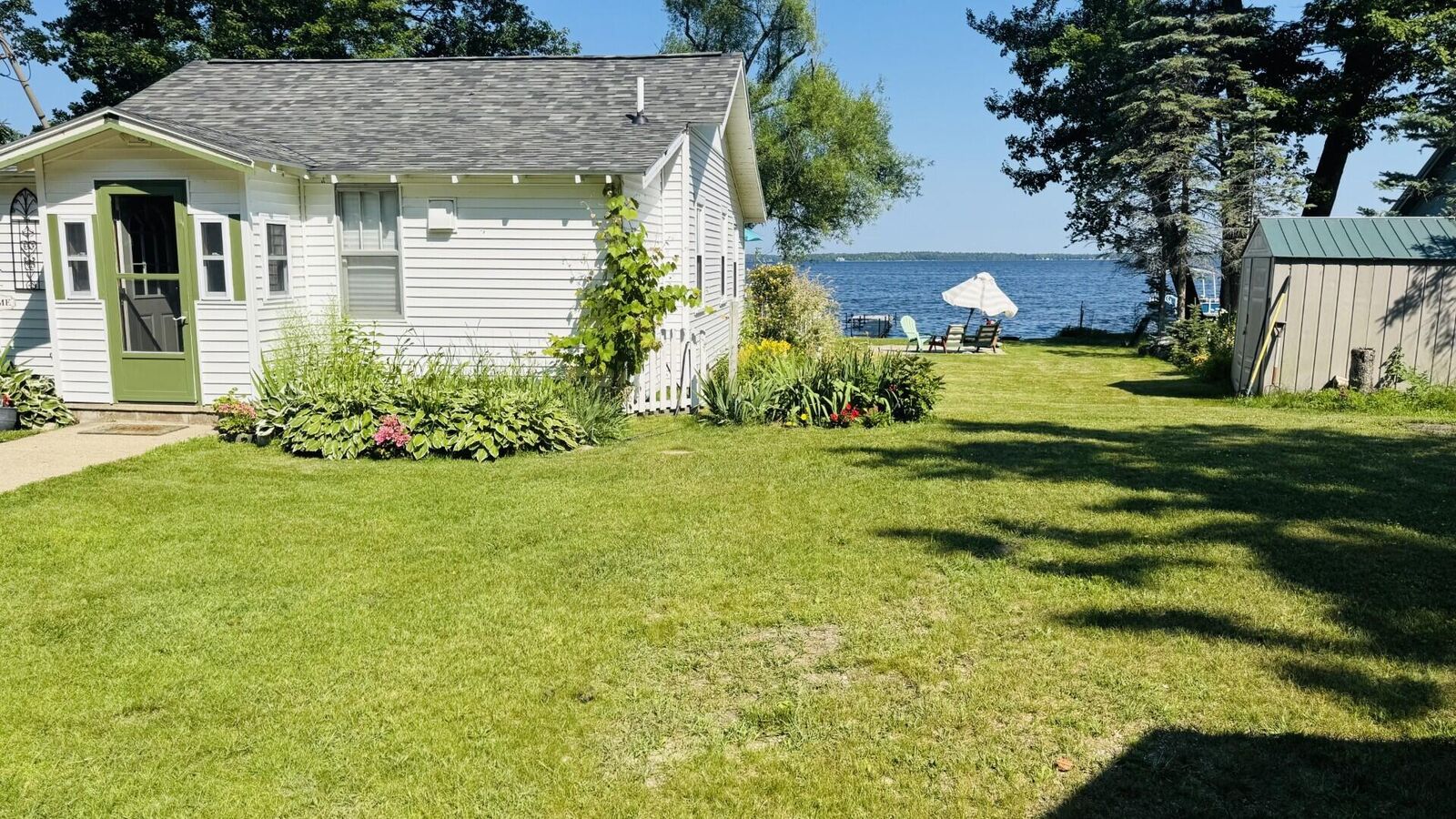 Property Photo: 6398 Paradise Trail MI 49718