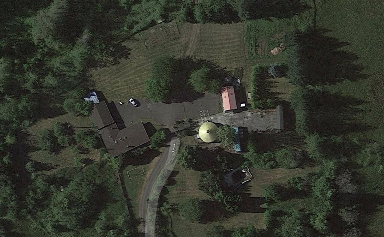 Property Photo:  1615 Robinson Road  BC V2R 4X7 