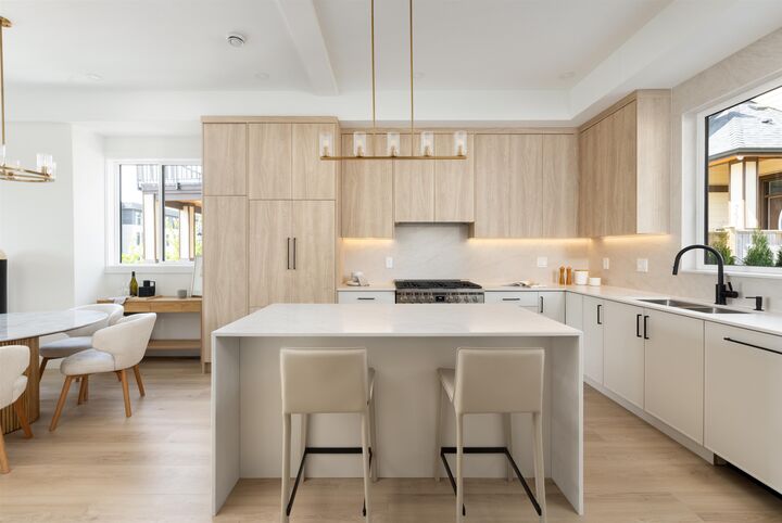 Property Photo:  753 Edgar Avenue 101  BC V3K 2J3 