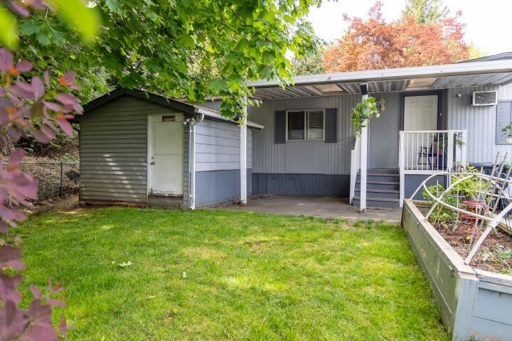 Property Photo: 8220 King George Highway 115 BC V3W 6E1