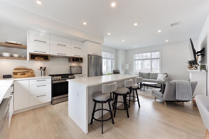 Property Photo:  12018 237 Street 23  BC V4R 0H6 
