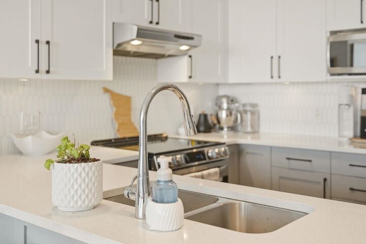 Property Photo:  14 Begbie Street 1202  BC V3M 0C4 
