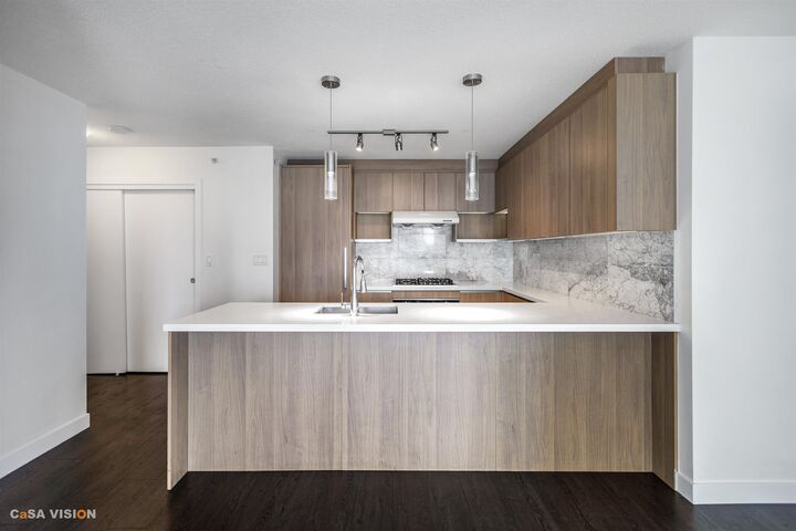 Property Photo:  13750 100 Avenue 1606  BC V3T 0L3 