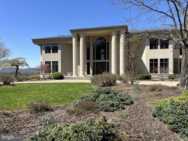 Property Photo: