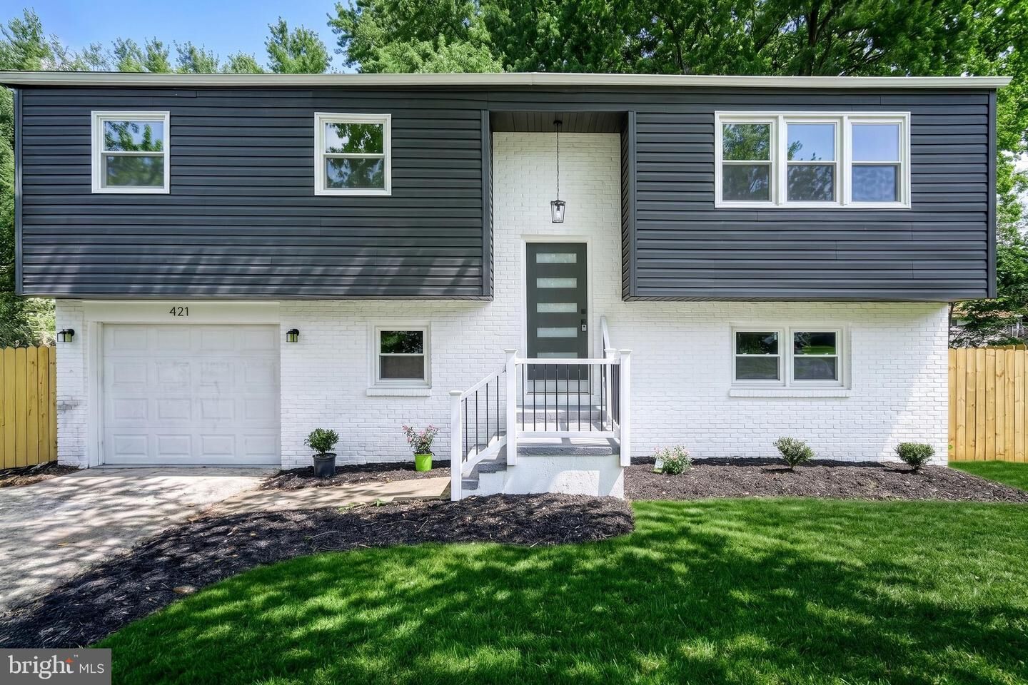 Property Photo: 421 Fairway Drive PA 17055