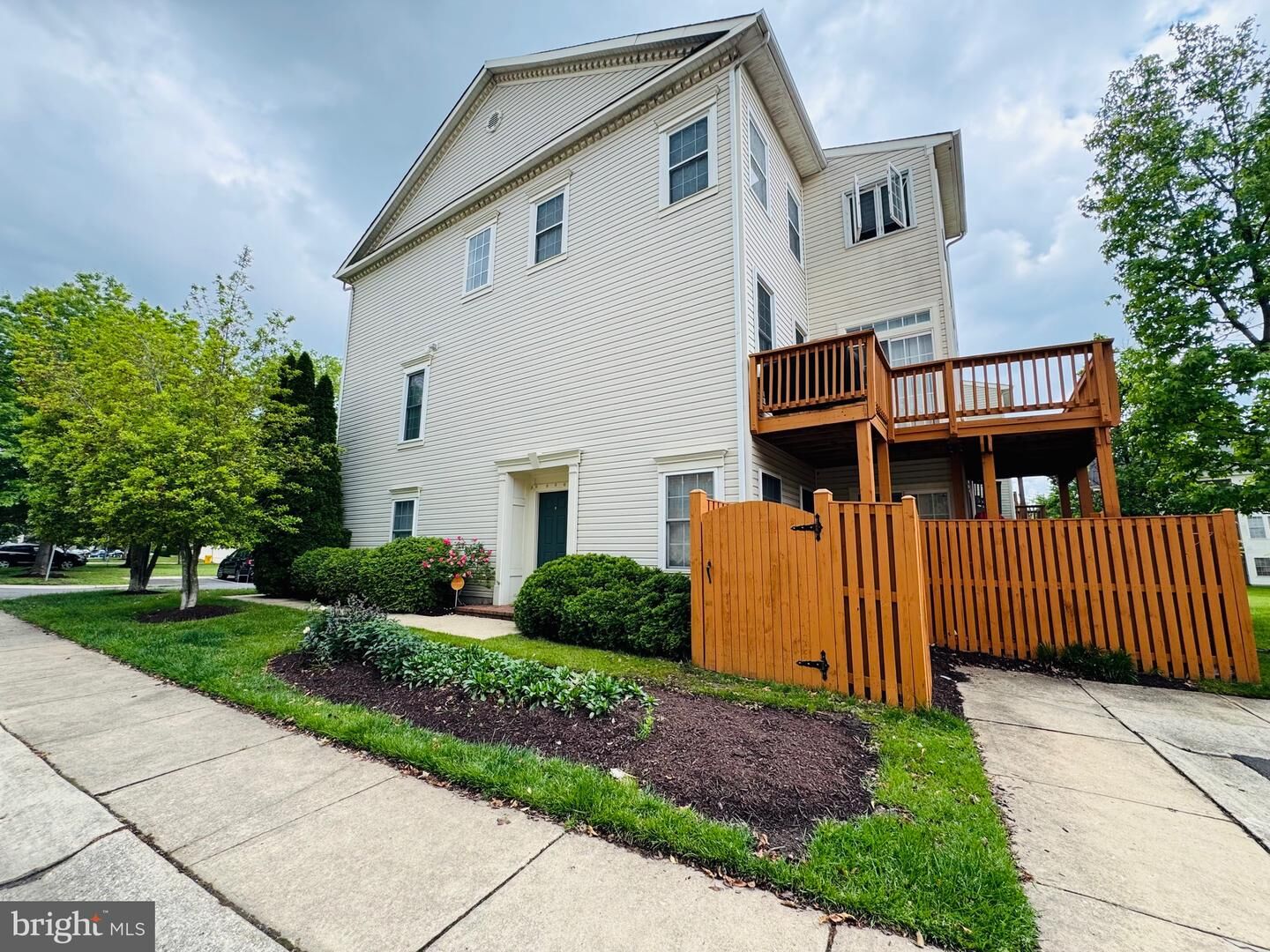 Property Photo:  2459 Ogden Square  MD 21054 