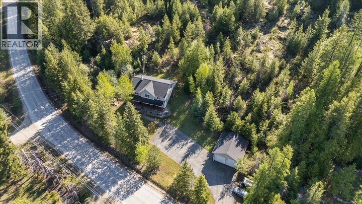 Property Photo: 2095 Pass Creek Road BC V1N 4T1