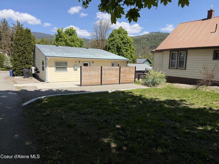 Property Photo: 13 Emerson Ln ID 83837