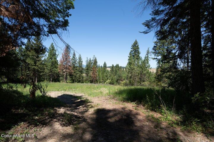 Property Photo:  7728 W Radford Lane  ID 83876 