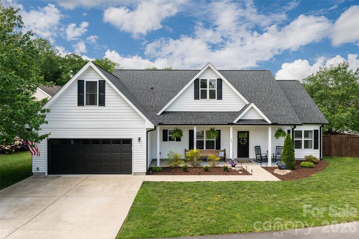 Property Photo:  185 Springfield Meadow Drive  NC 28729 