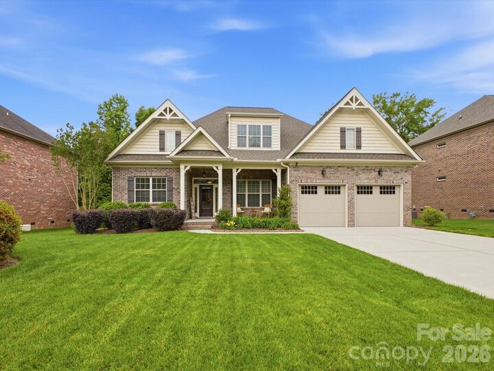 Property Photo:  4005 Stonehill Lane  NC 28104 