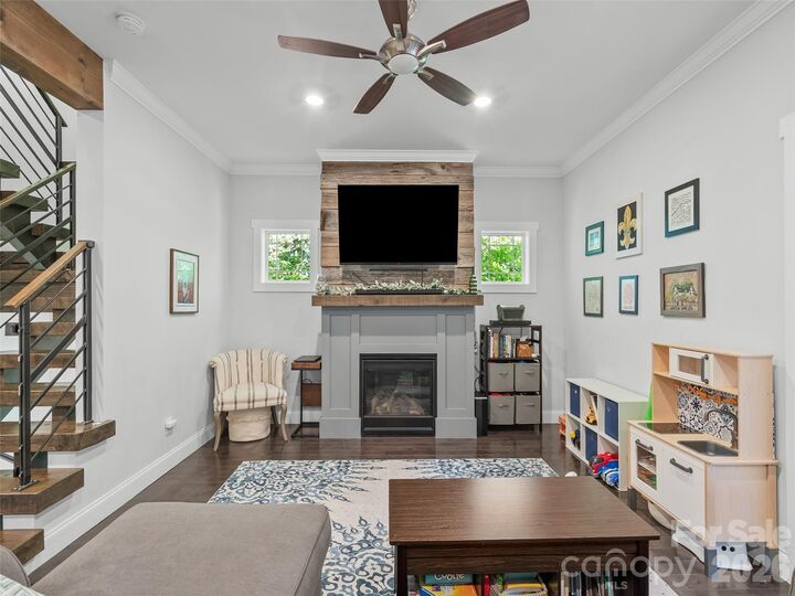 Property Photo: 100 Hibriten Drive NC 28801