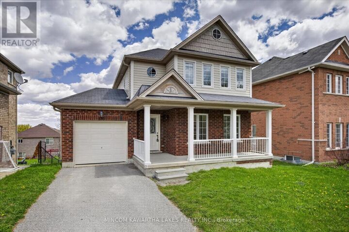 Property Photo:  110 Farrier Crescent Northeast  ON K9H 0A5 