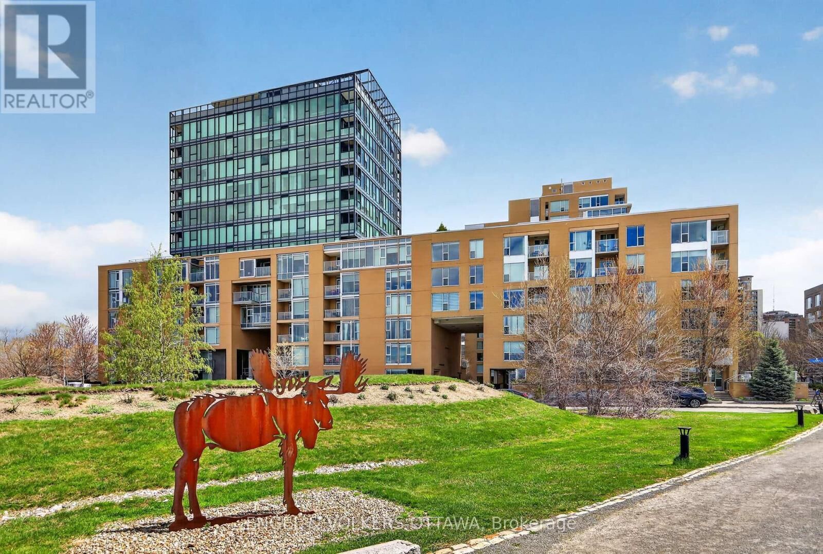 Property Photo:  250 Lett Street 521  ON K1R 0A8 