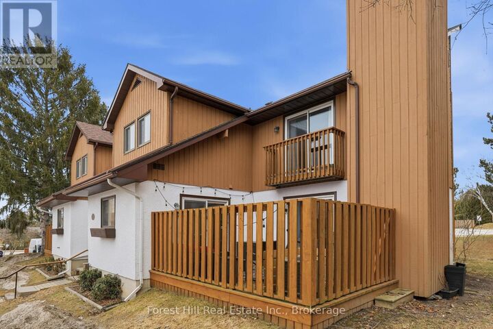 Property Photo:  56 Victoria Street South 21  ON N0H 2P0 