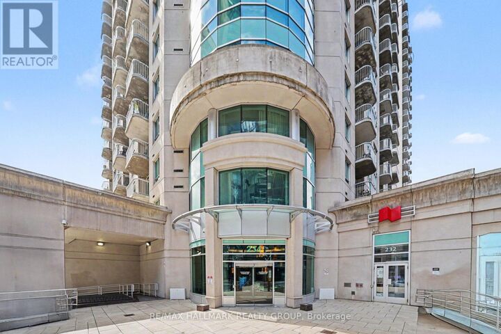 Property Photo:  234 Rideau Street 1304A  ON K1N 0A9 