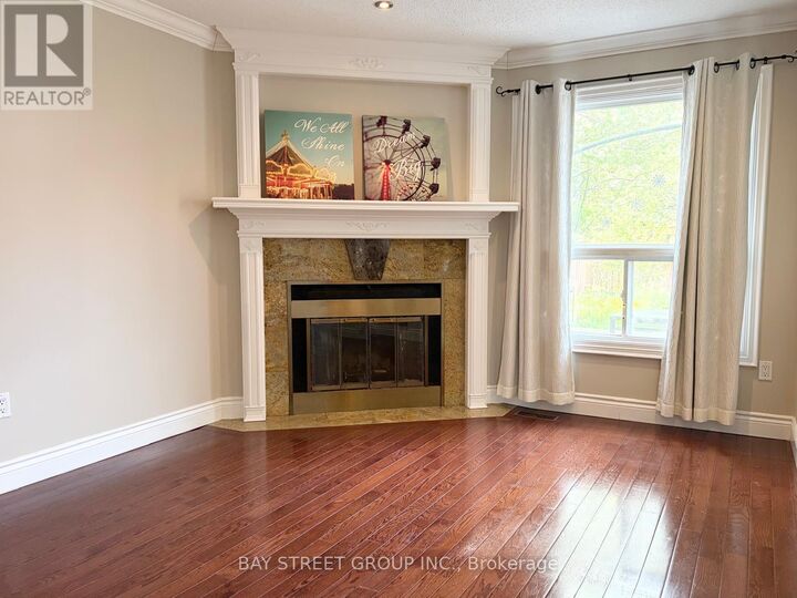 Property Photo:  3620 Cherrington Crescent  ON L5L 5C4 