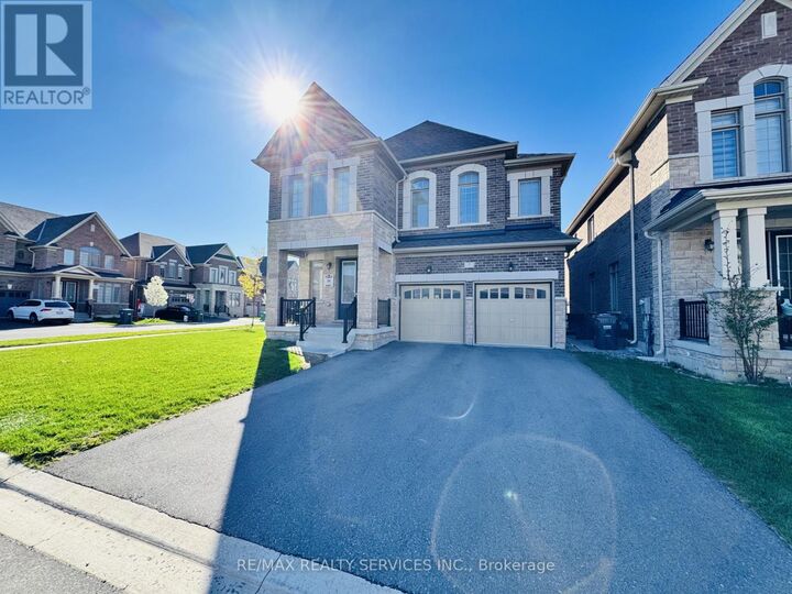 Property Photo:  7 Zeus Gate  ON L6R 4C1 