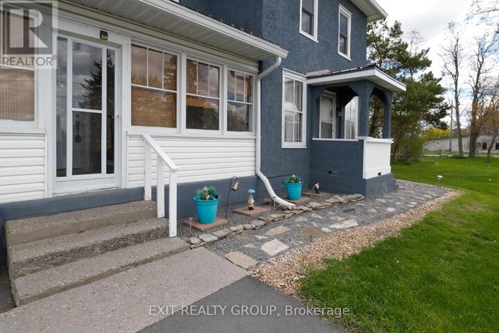 Property Photo:  11368 Hwy 62  ON K0K 2K0 