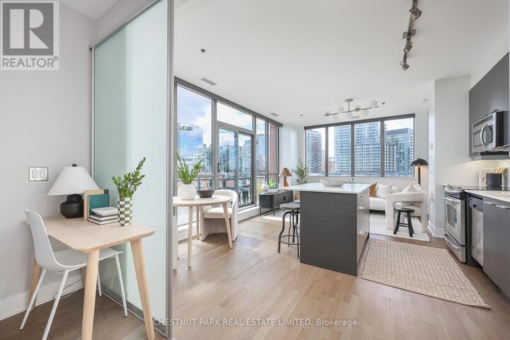 Property Photo:  90 Trinity Street 801  ON M5A 0E4 